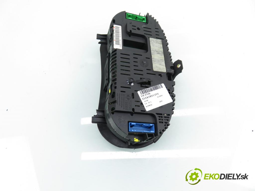 AUDI A2 (8Z0) HB 2001 55,00 1.4 - AUA 1390,00 Prístrojovka elektrický 8Z0920900A