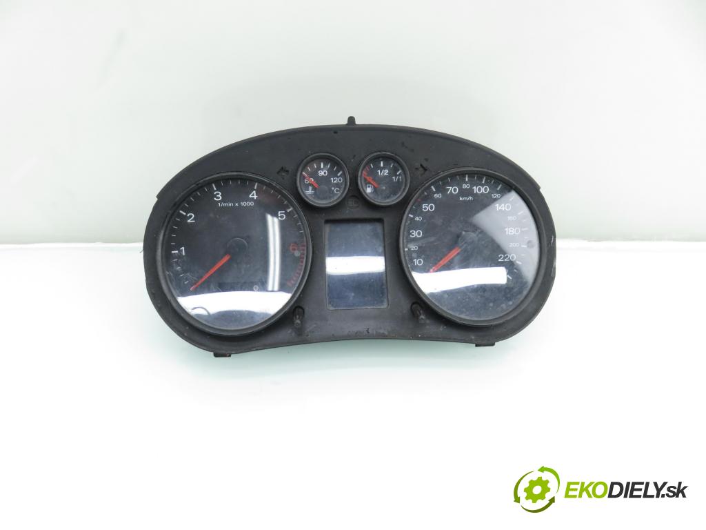 AUDI A2 (8Z0) HB 2001 55,00 1.4 - AUA 1390,00 Prístrojovka elektrický 8Z0920900A