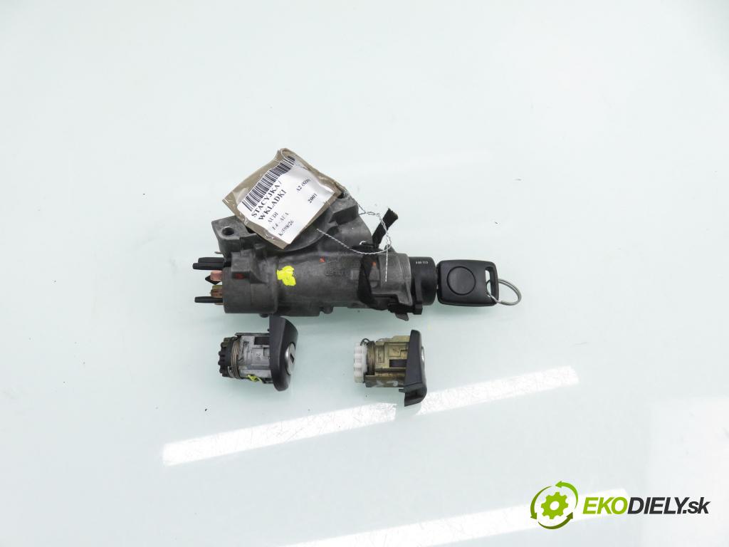 AUDI A2 (8Z0) HB 2001 55,00 1.4 - AUA 1390,00 spínačka / VLOŽKY 4B0905851C