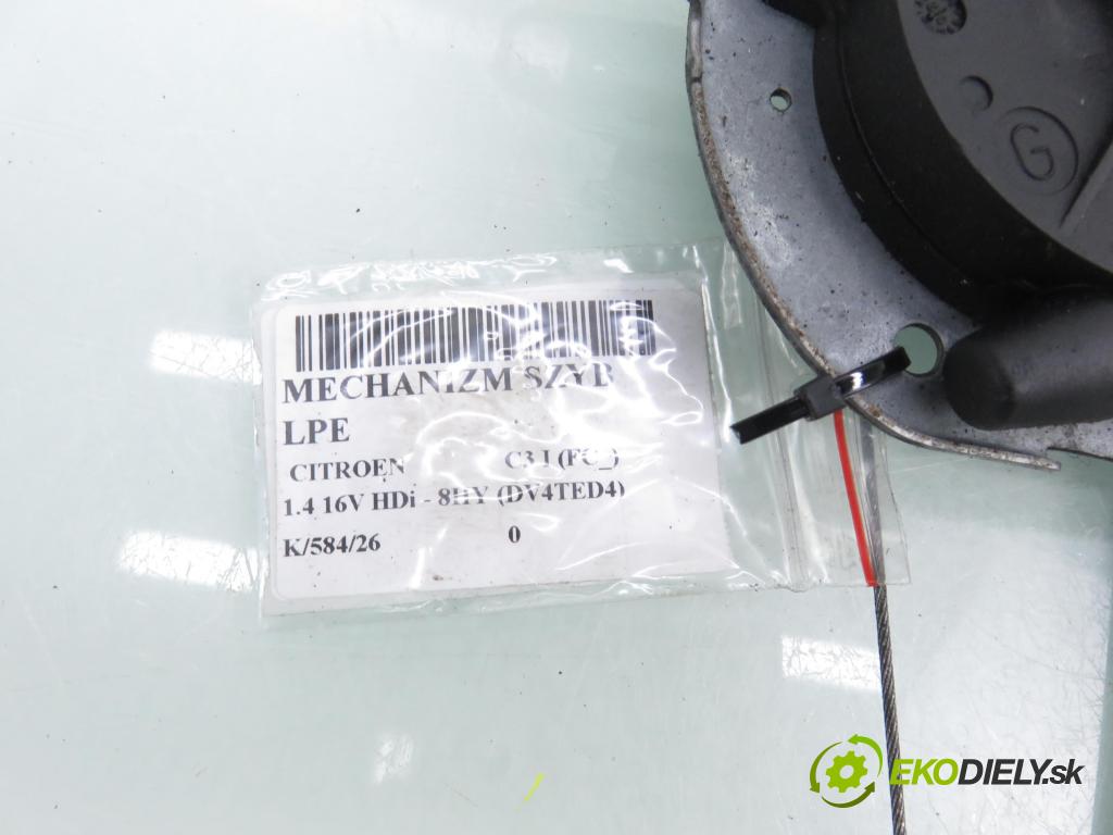 CITROEN C3 I (FC_) HB 2003 66,00 1.4 16V HDi - 8HY (DV4TED4) 1398,00 Mechanizmus okien 400619F ; 963912