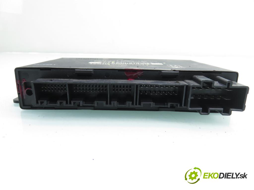 AUDI A2 (8Z0) HB 2001 55,00 1.4 - AUA 1390,00 MODUL komfortu 8Z0959433H ; 00007089B3