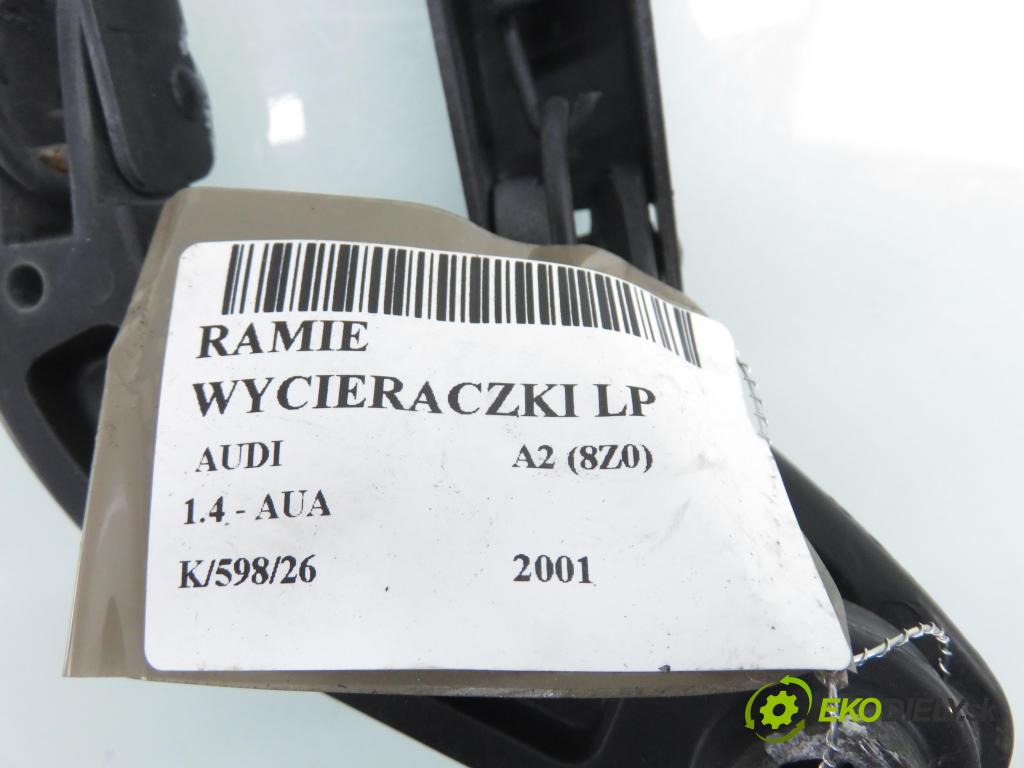 AUDI A2 (8Z0) HB 2001 55,00 1.4 - AUA 1390,00 RAMENO: stierače LP 8Z1955407