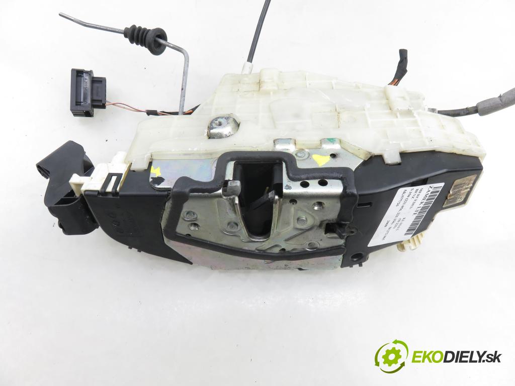 MERCEDES-BENZ KLASA S (W221) SEDAN 2008 200,00 S 350 (221.056, 221.156) - M 272.965 3498,00 zámok LTE A2217302335