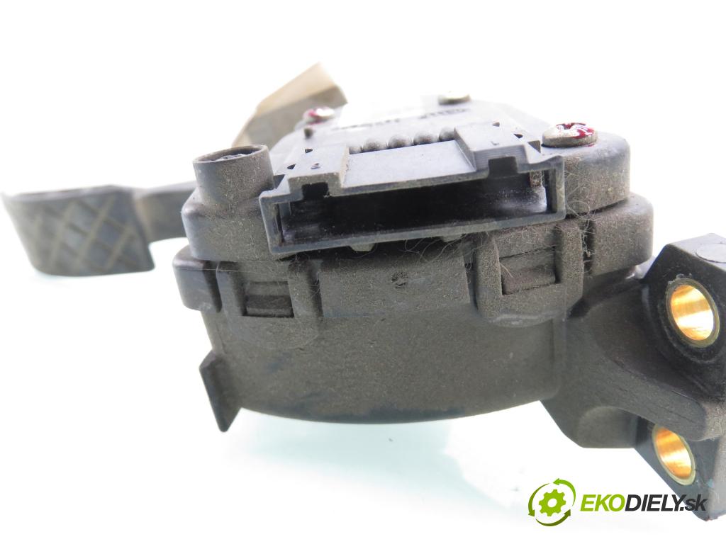 AUDI A2 (8Z0) HB 2001 55,00 1.4 - AUA 1390,00 Potenciometer plynu 8Z1721523 ; 6PV00802615 (Potenciometer plynového pedálu)
