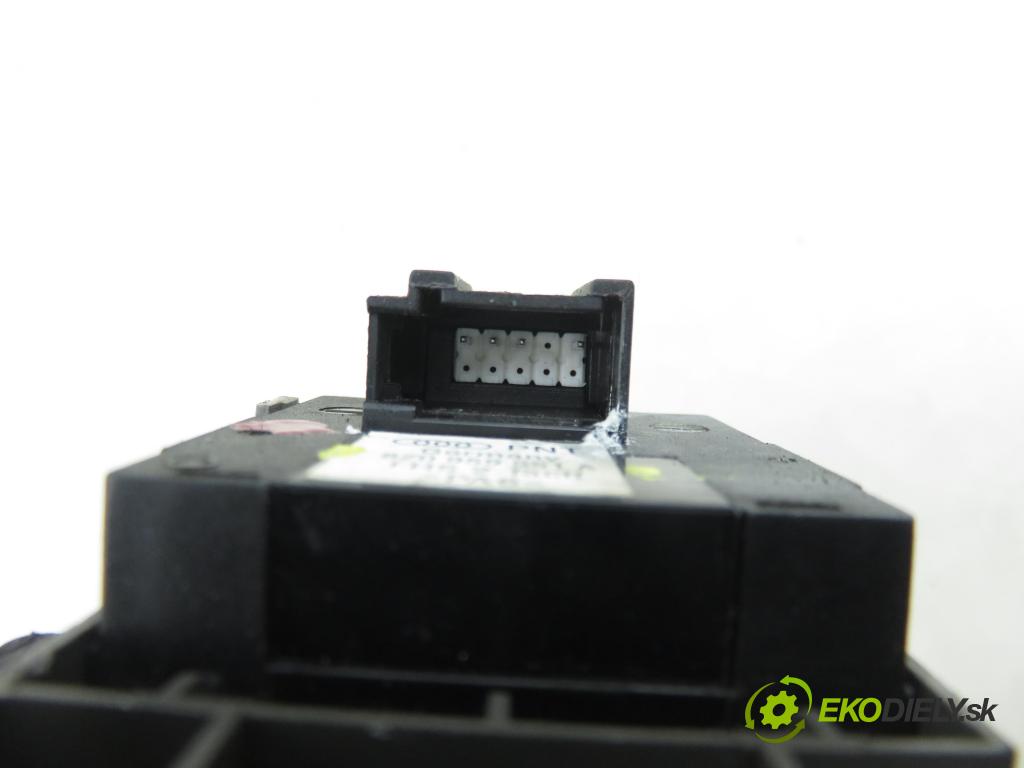 AUDI A2 (8Z0) HB 2001 55,00 1.4 - AUA 1390,00 Panel ovládania okien 8Z0959851A