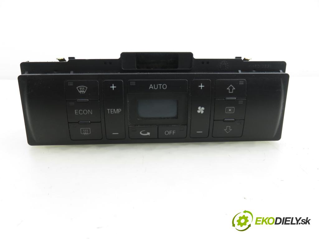 AUDI A4 Avant (8D5, B5) KOMBI 1999 66,00 1.9 TDI 90 1896,00 Panel kúrenia KLIMATRONIK 8D0820043M ; 5HB00790805