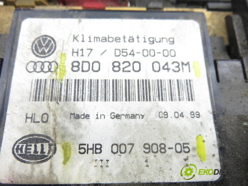 AUDI A4 Avant (8D5, B5) KOMBI 1999 66,00 1.9 TDI 90 1896,00 Panel kúrenia KLIMATRONIK 8D0820043M ; 5HB00790805