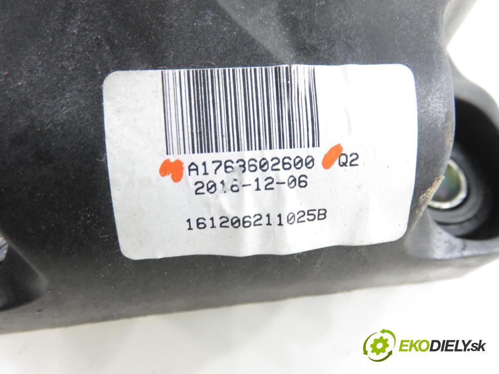 MERCEDES-BENZ KLASA A (W176) HB 2017 66,00 A 160 CDI / d (176.011) 90 - OM 607.951 1461,00 ZVEDÁK: A1763602600