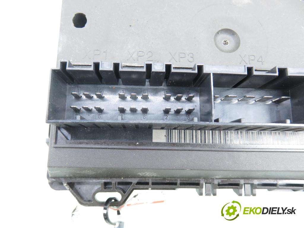 VW POLO (9N_) HB 2002 55,00 1.4 16V 75 - BBY 1390,00 MODUL komfortu 6Q1937049C ; 5WK48212C