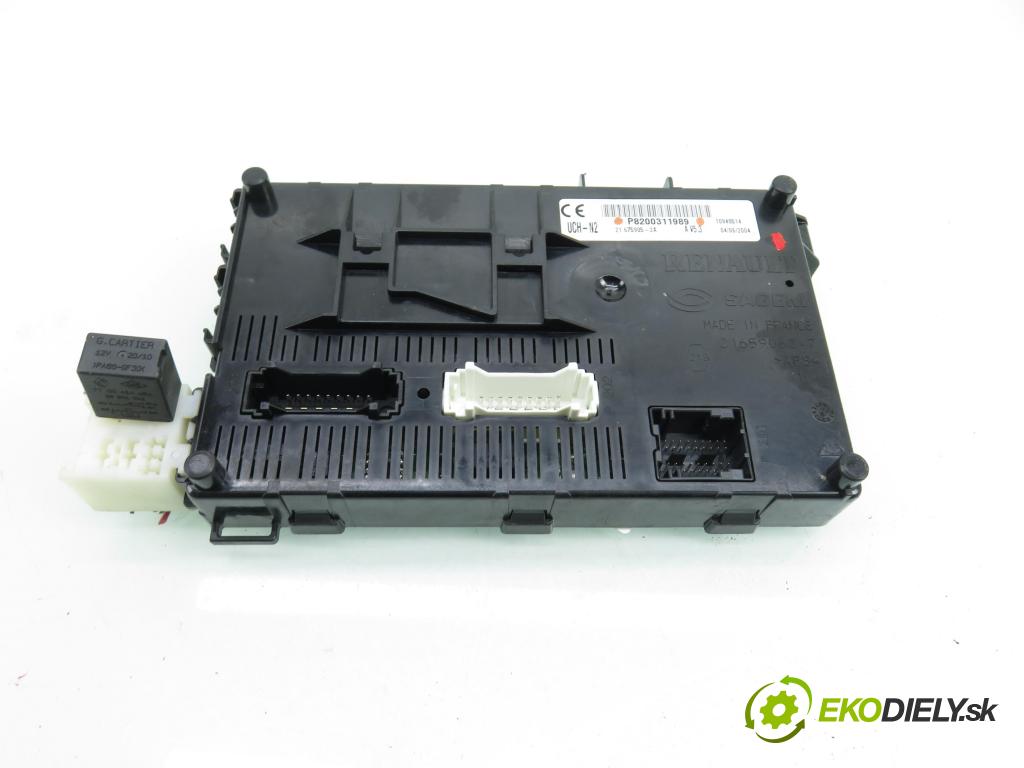 RENAULT CLIO II (BB_, CB_) HB 2004 55,00 1.2 16V (BB05, BB0W, BB11, BB27, BB2T, BB2U, BB2V, 1149,00 MODUL 8200311989
