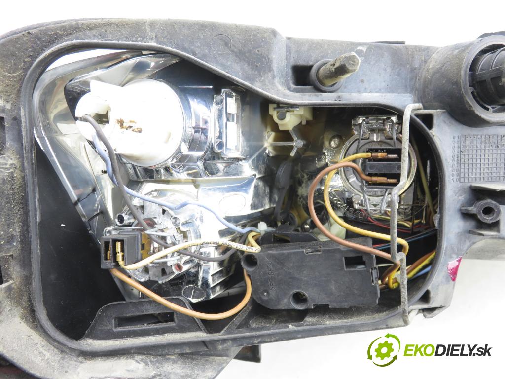 FIAT STILO Multi Wagon (192_) KOMBI 2004 66,00 1.4 16V - 192 B2.000 1368,00 Svetlo LP 517127160