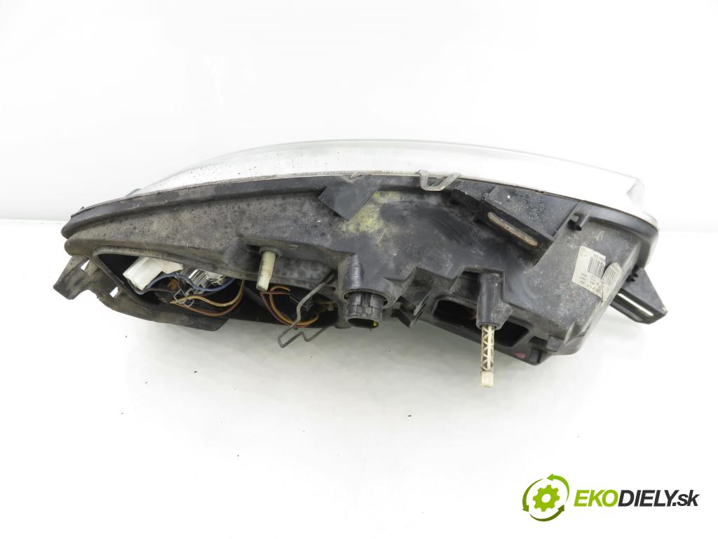 FIAT STILO Multi Wagon (192_) KOMBI 2004 66,00 1.4 16V - 192 B2.000 1368,00 Svetlo LP 517127160