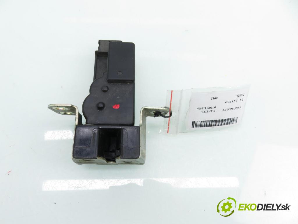 CHEVROLET CAPTIVA (C100, C140) SUV 2012 137,00 2.4 186 - LE9 2384,00 zámok okna dverí zadnej