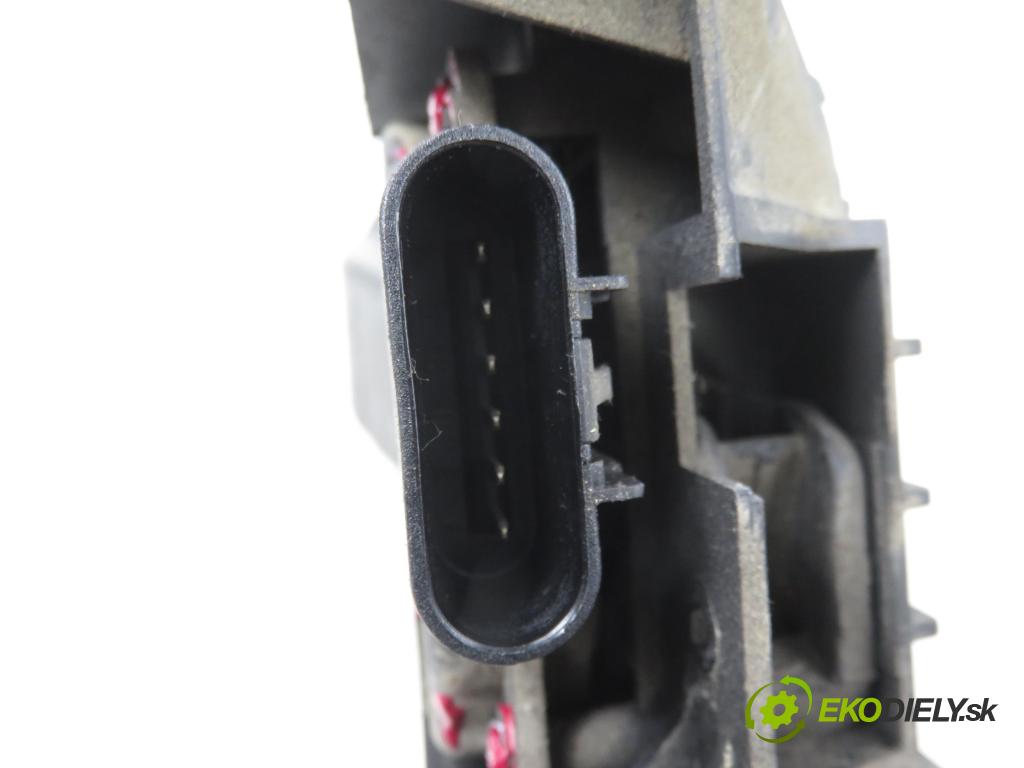 FIAT PANDA Van (169_) HB 2007 51,00 1.3 D Multijet - 188 A8.000 1248,00 Potenciometer plynu 24765CP17 (Potenciometer plynového pedálu)