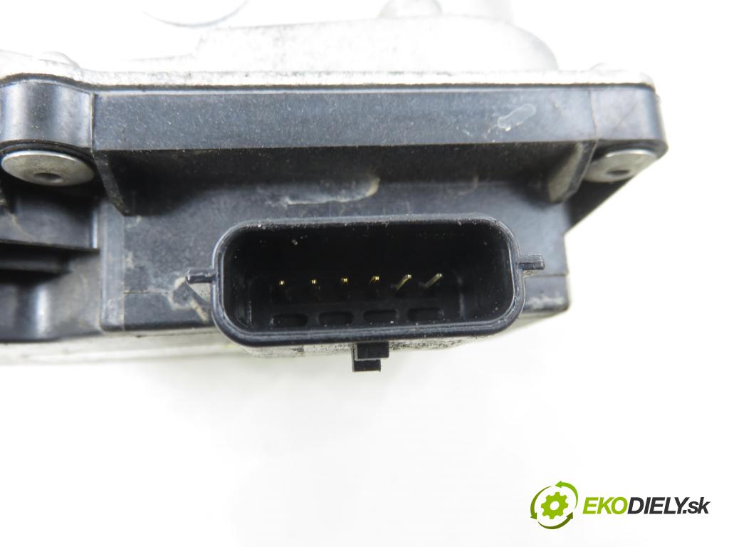 RENAULT CLIO II (BB_, CB_) HB 2004 55,00 1.2 16V (BB05, BB0W, BB11, BB27, BB2T, BB2U, BB2V, 1149,00 Škrtiaca klapka 703703000 (Škrtiaca klapka)