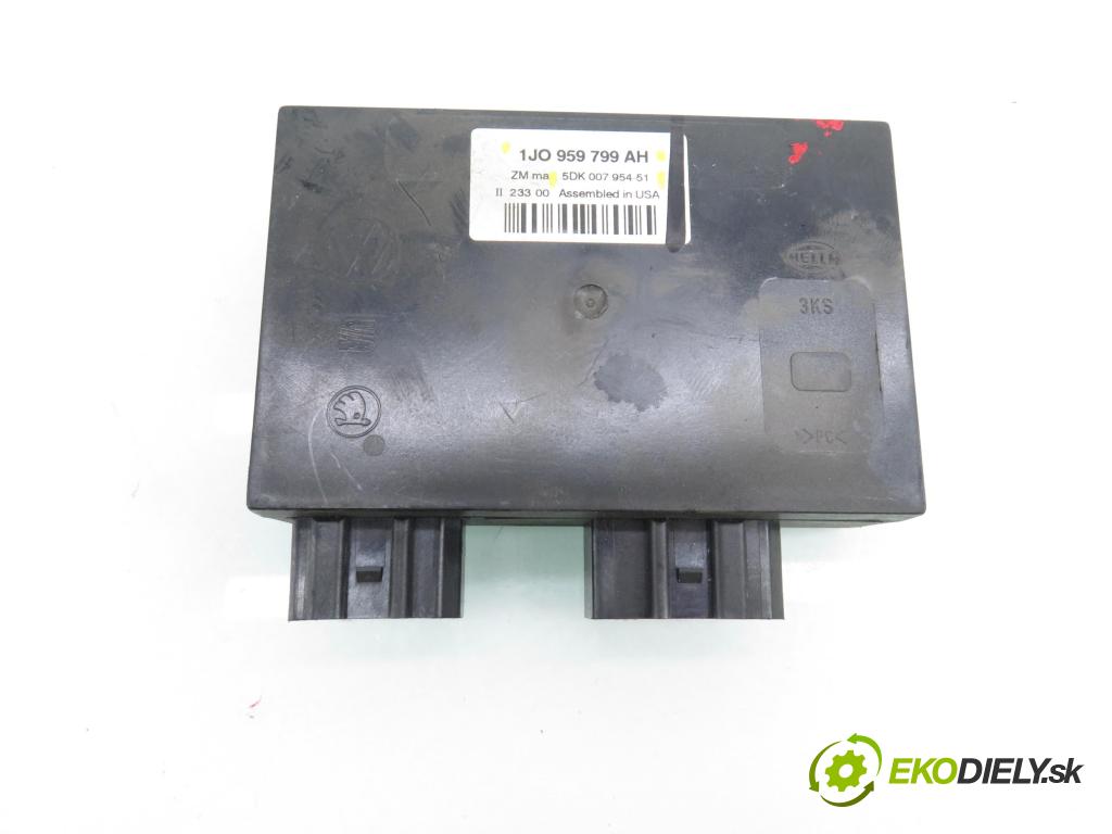 VW NEW BEETLE (9C1, 1C1) HB 2001 66,00 1.9 TDI 90 - ALH 1896,00 MODUL komfortu 1J0959799AH ; 5DK00794551 ; 1JM990799A