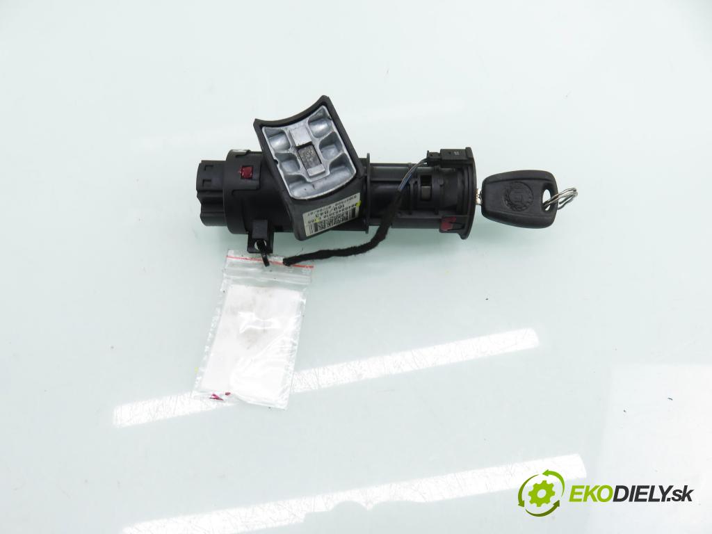 FIAT PANDA Van (169_) HB 2007 51,00 1.3 D Multijet - 188 A8.000 1248,00 spinačka 00468453610 (Spínacia skrinka)
