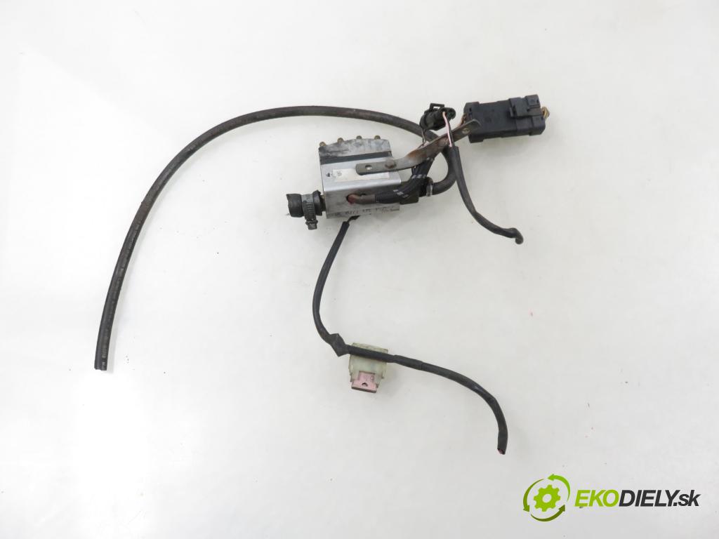 FIAT STILO Multi Wagon (192_) KOMBI 2004 66,00 1.4 16V - 192 B2.000 1368,00 Lišta vstrekovacia LPG 67R010167 ; MJXJM ; HD34465