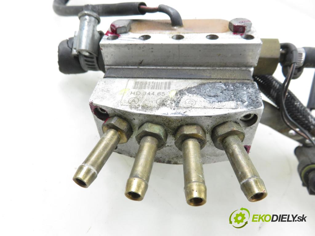 FIAT STILO Multi Wagon (192_) KOMBI 2004 66,00 1.4 16V - 192 B2.000 1368,00 Lišta vstrekovacia LPG 67R010167 ; MJXJM ; HD34465