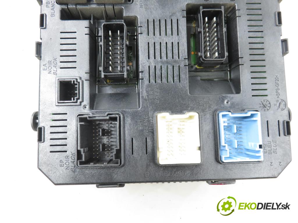 PEUGEOT 307 (3A/C) HB 2005 65,00 1.4 16V - KFU (ET3J4) 1360,00 MODUL BSI 281148373A ; 2167600315B ; 281133468A