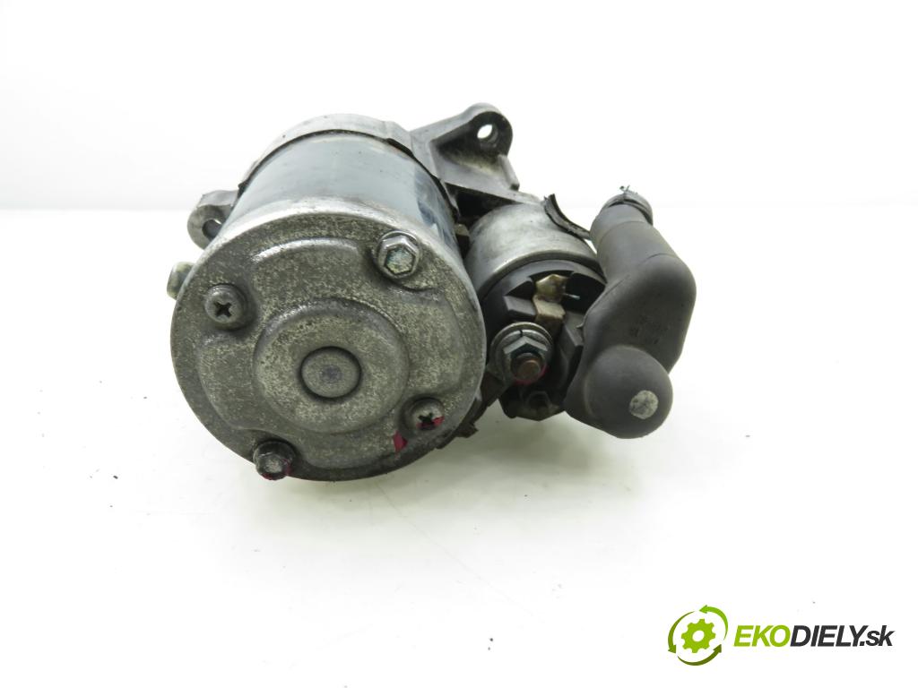 CITROEN C-CROSSER (EP_) SUV 2008 115,00 2.2 HDi 160 - 4HN (DW12MTED4) 2179,00 Štartér 9656262780 ; M000T20871ZE (Štartér)