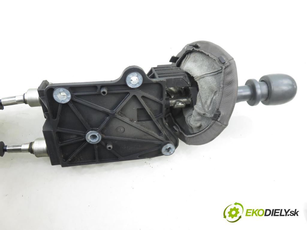 FIAT PANDA Van (169_) HB 2007 51,00 1.3 D Multijet - 188 A8.000 1248,00 ZVEDÁK: