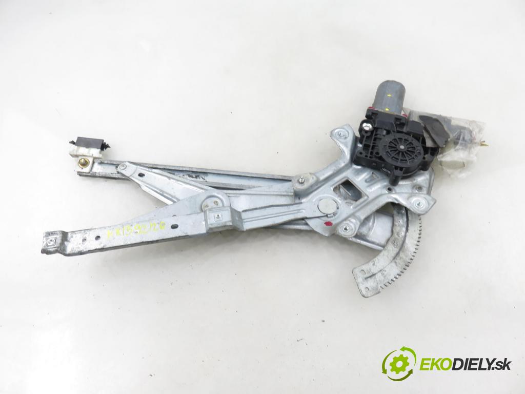 TOYOTA COROLLA Liftback (_E11_) LIFTBACK 2000 71,00 1.4 VVTi 97 - 4ZZ-FE 1398,00 Mechanizmus okien 0130821908