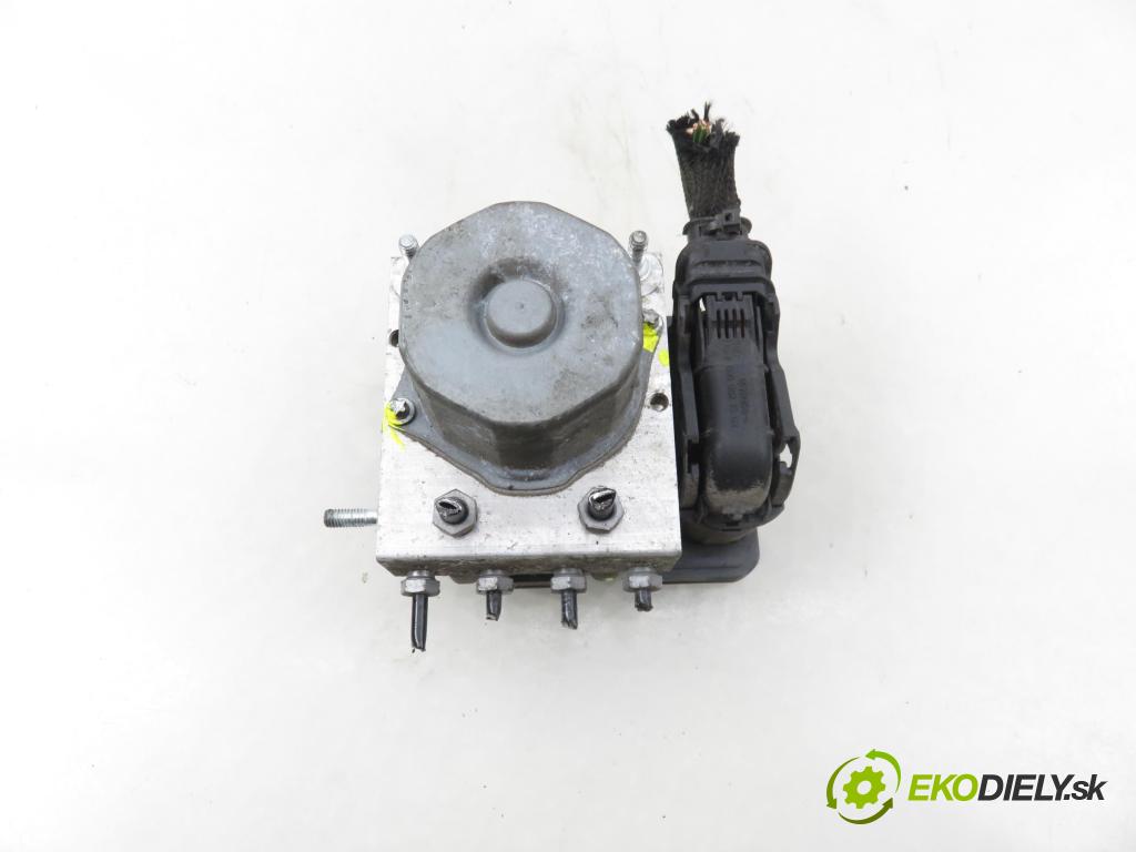 MERCEDES-BENZ KLASA A (W176) HB 2017 66,00 A 160 CDI / d (176.011) 90 - OM 607.951 1461,00 Pumpa ABS 0265956280 ; A0004313700 (Pumpa ABS)