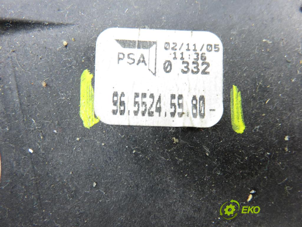 PEUGEOT 307 (3A/C) HB 2005 65,00 1.4 16V - KFU (ET3J4) 1360,00 ZVEDÁK: 9655245980