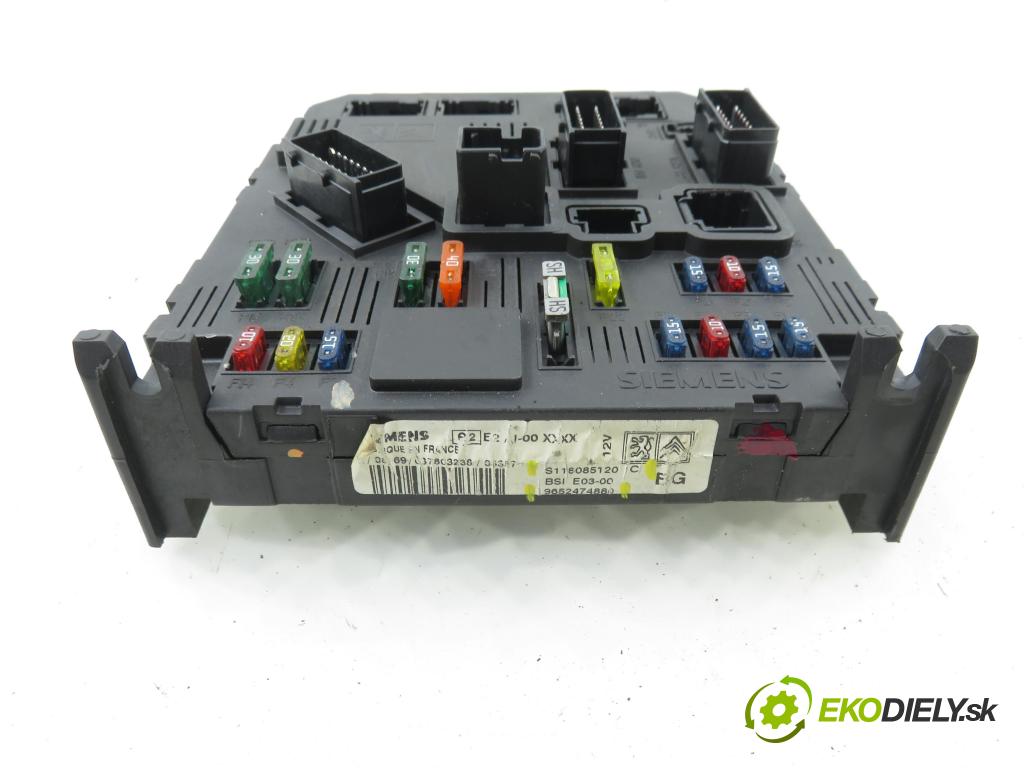 PEUGEOT 206 liftback (2A/C) HB 2004 440,00 1.1 i - HFX (TU1JP) 1124,00 MODUL BSI S118085120C ; 9652474880