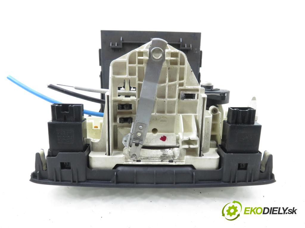 TOYOTA COROLLA Liftback (_E11_) LIFTBACK 2000 71,00 1.4 VVTi 97 - 4ZZ-FE 1398,00 Panel kúrenia KLIMATIZACE: