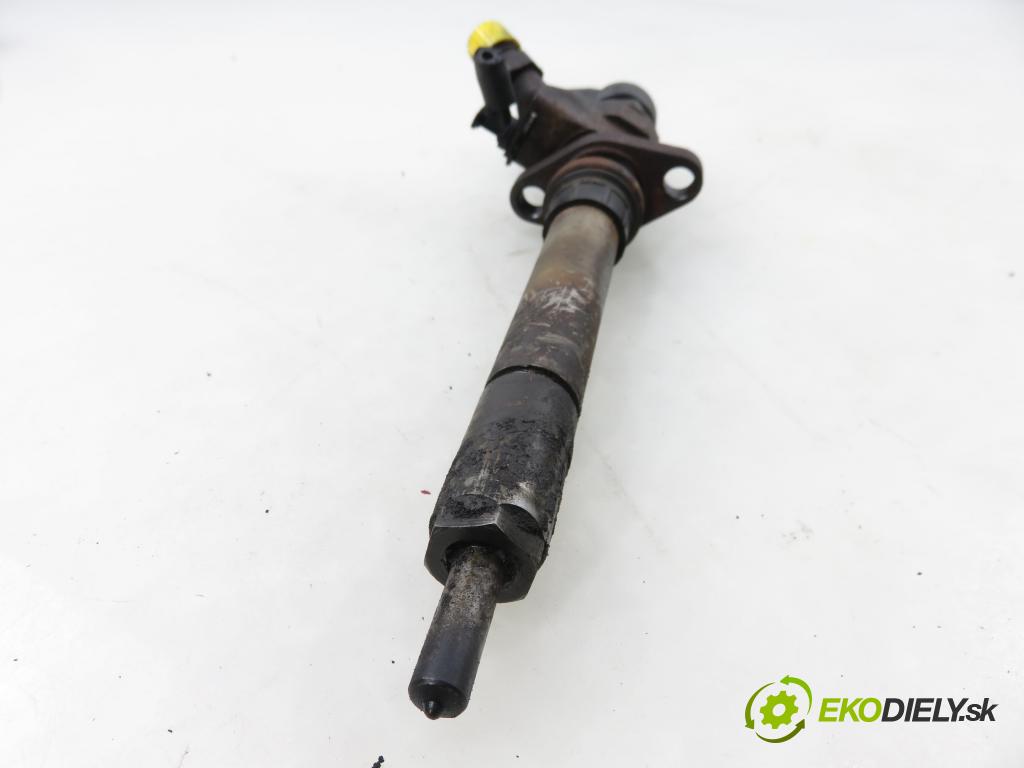 FORD MONDEO IV Turnier (BA7) KOMBI 2007 103,00 2.0 TDCi - QXBA 1997,00 vstrekovač 9657144580 (Vstrekovač paliva)