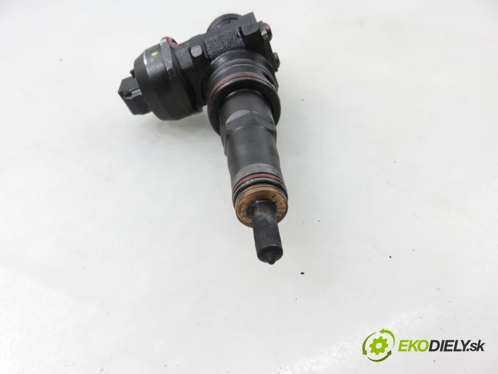 VW SHARAN (7M8, 7M9, 7M6) VAN 2003 96,00 1.9 TDI PD 130 - ASZ 1896,00 Vstrekovač 038130073BA ; 0414720216 (Vstrekovač paliva)
