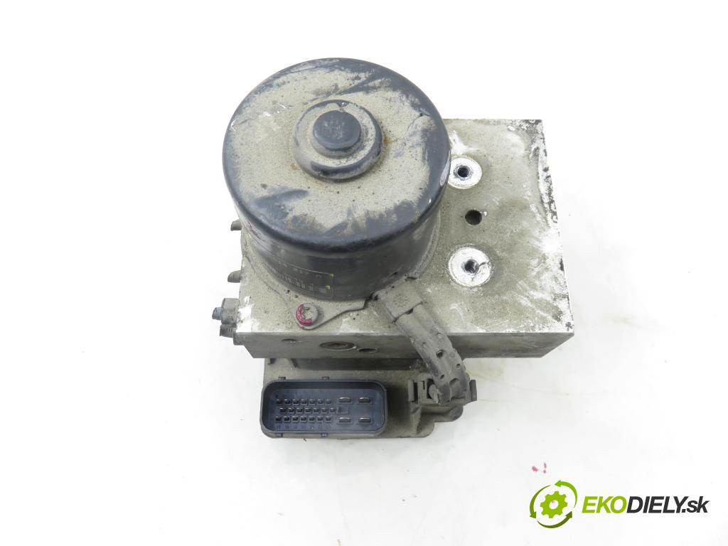 AUDI A3 (8L1) HB 1996 66,00 1.9 TDI 90 - ALH 1896,00 Pumpa ABS 1J0907379A ; 10094603213 ; 1J0614217A (Pumpa ABS)