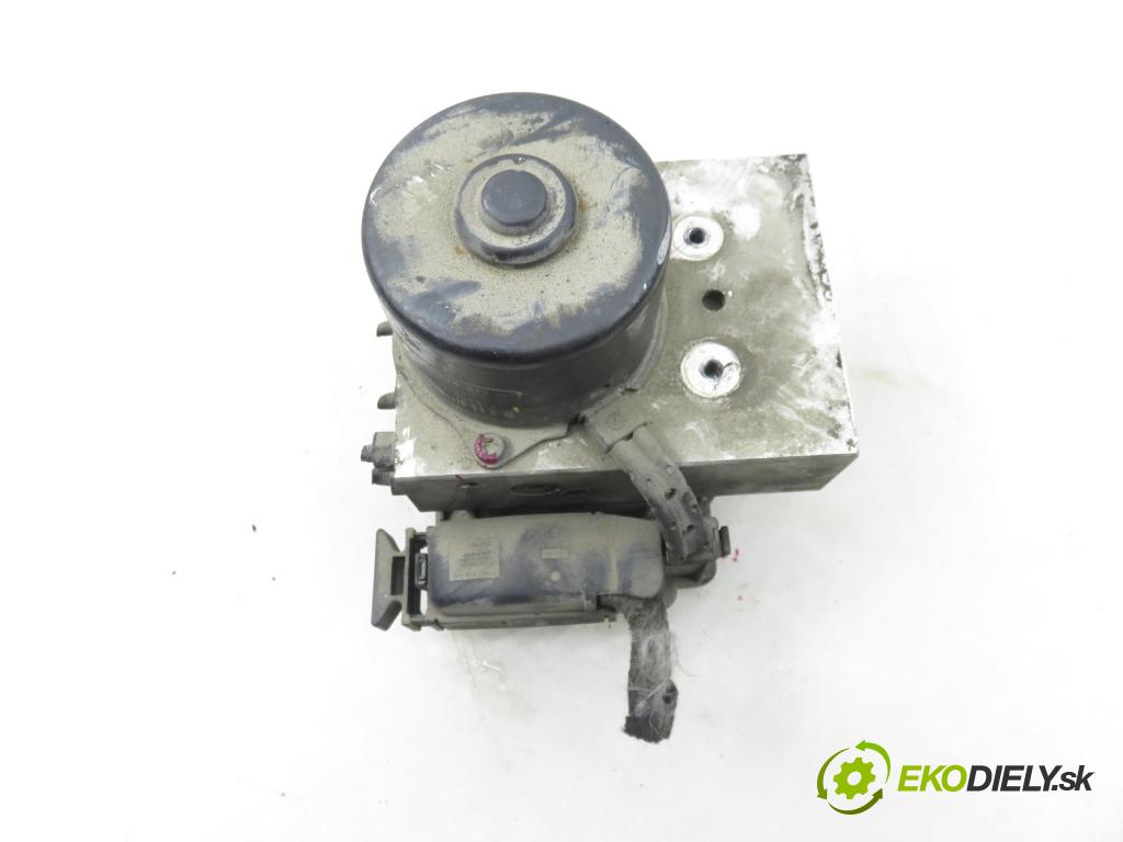 AUDI A3 (8L1) HB 1996 66,00 1.9 TDI 90 - ALH 1896,00 Pumpa ABS 1J0907379A ; 10094603213 ; 1J0614217A (Pumpa ABS)