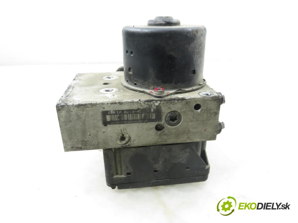 AUDI A3 (8L1) HB 1996 66,00 1.9 TDI 90 - ALH 1896,00 Pumpa ABS 1J0907379A ; 10094603213 ; 1J0614217A (Pumpa ABS)
