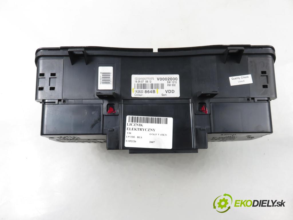 VW GOLF V (1K1) HB 2007 77,00 1.9 TDI - BLS 1896,00 Prístrojovka elektrický 1K0920864B