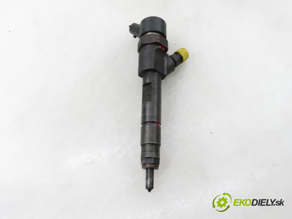 RENAULT ESPACE IV (JK0/1_) VAN 2005 85,00 1.9 dCi 116 - F9Q 820 1870,00 vstrekovač 8200100272 ; 0445110110B (Vstrekovač paliva)