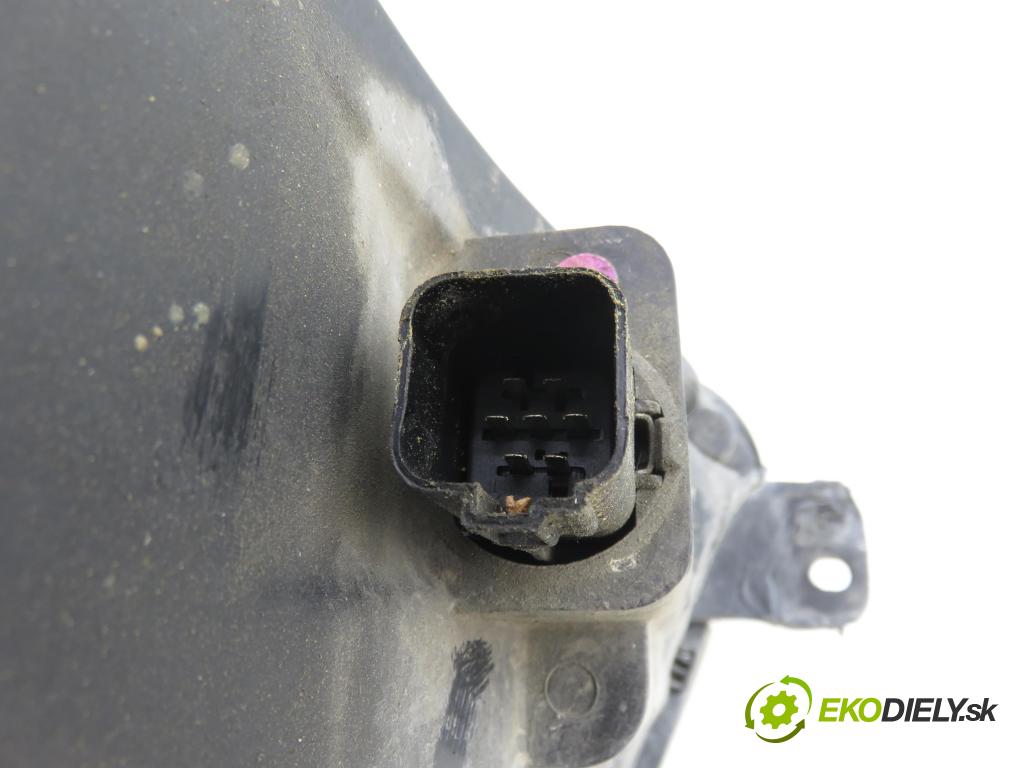 FORD FIESTA V (JH_, JD_) HB 2004 50,00 1.4 TDCi 68 - F6JB 1399,00 Svetlo PP
