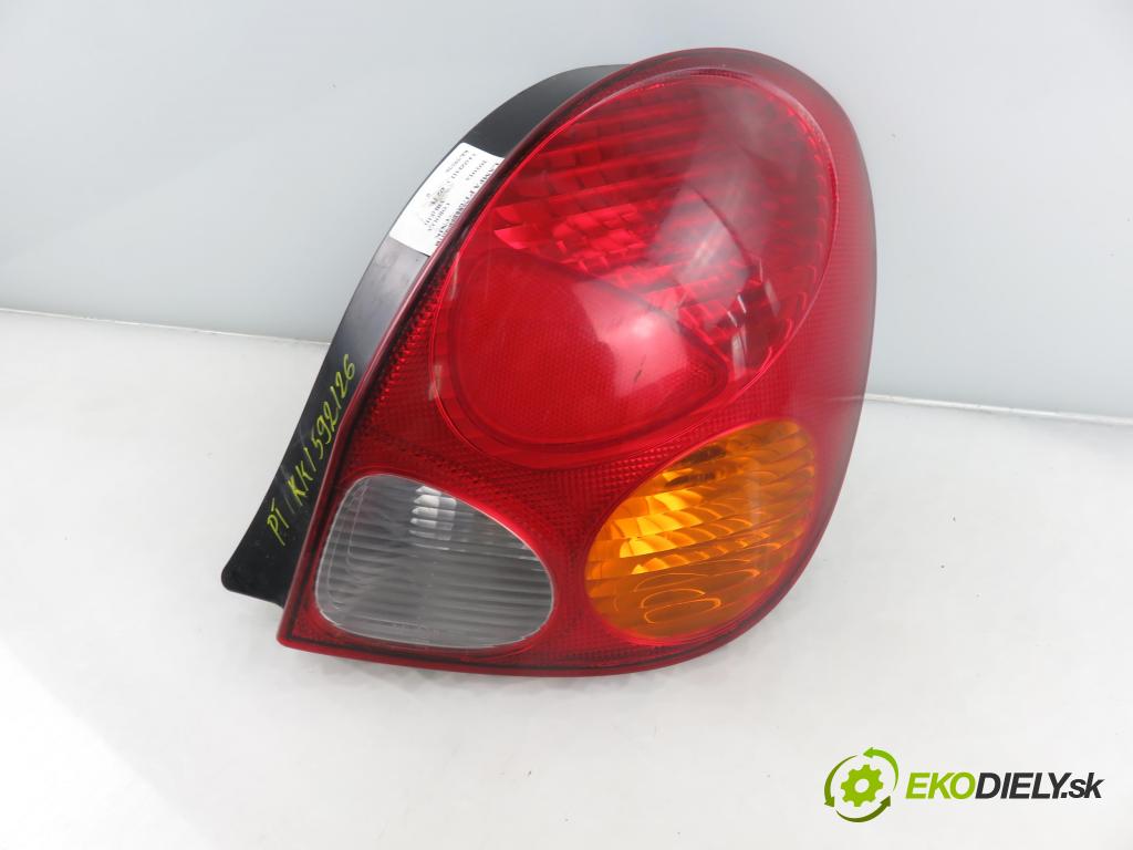 TOYOTA COROLLA Liftback (_E11_) LIFTBACK 2000 71,00 1.4 VVTi 97 - 4ZZ-FE 1398,00 Svetlo pravé zadné 54596293