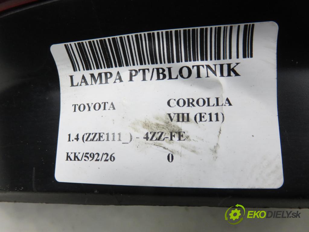 TOYOTA COROLLA Liftback (_E11_) LIFTBACK 2000 71,00 1.4 VVTi 97 - 4ZZ-FE 1398,00 Svetlo pravé zadné 54596293