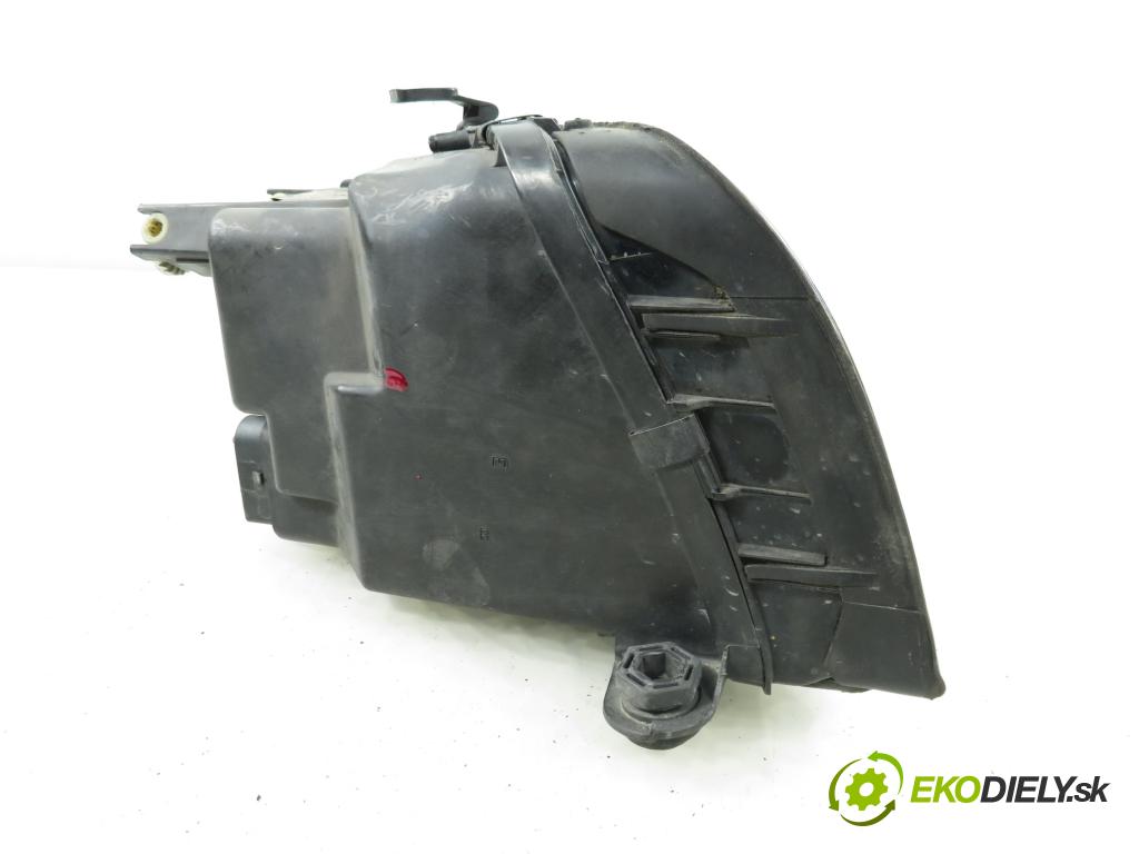 AUDI A2 (8Z0) HB 2001 55,00 1.4 - AUA 1390,00 Svetlo LP 8Z0941003