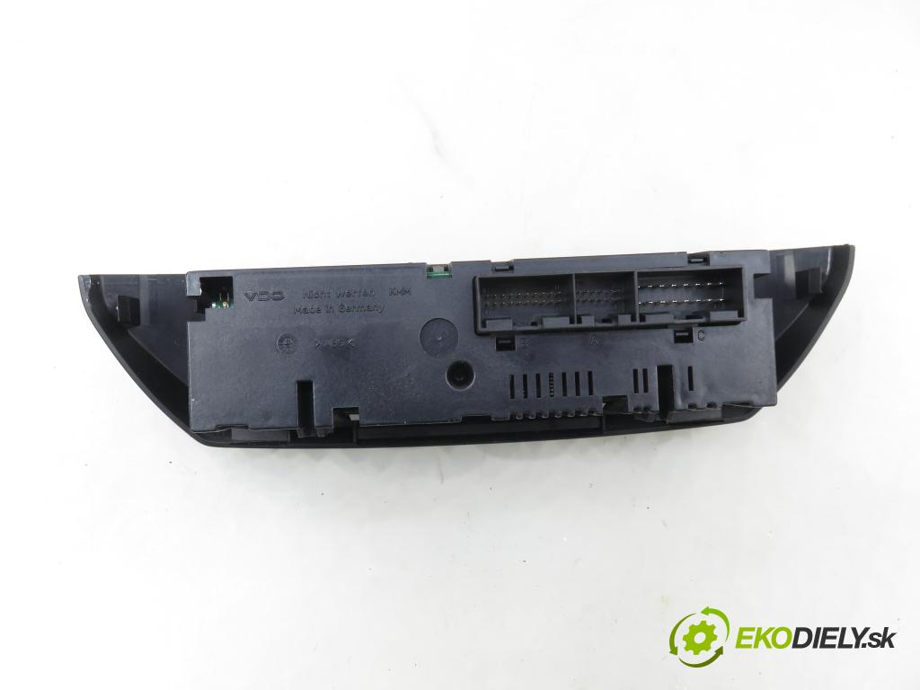 VW POLO (9N_) HB 2002 55,00 1.4 16V 75 - BBY 1390,00 Panel kúrenia KLIMATRONIK 6Q0907044A