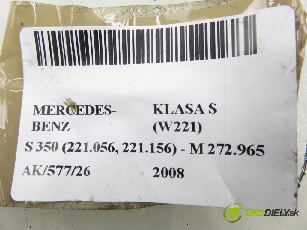 MERCEDES-BENZ KLASA S (W221) SEDAN 2008 200,00 S 350 (221.056, 221.156) - M 272.965 3498,00 Znak / Logo