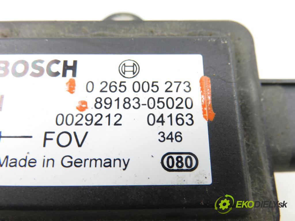 TOYOTA COROLLA Verso (ZER_, ZZE12_, R1_) VAN 2004 85,00 2.0 D-4D (CUR10_) - 1CD-FTV 1995,00 Snímač ESP 0265005273 ; 8919305020