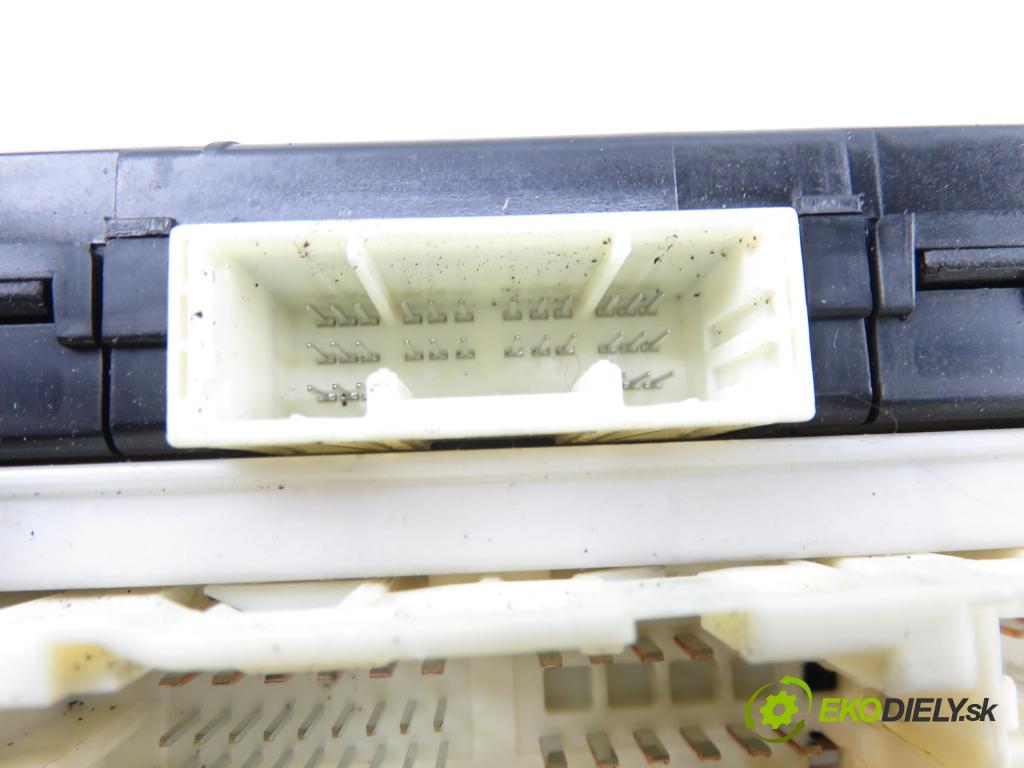 TOYOTA YARIS (_P13_) HB 2016 51,00 1.0 (KSP130_) 69 - 1KR-FE 998,00 MODUL BSI MB2380009281 ; 892210D470 ; 8273052K40