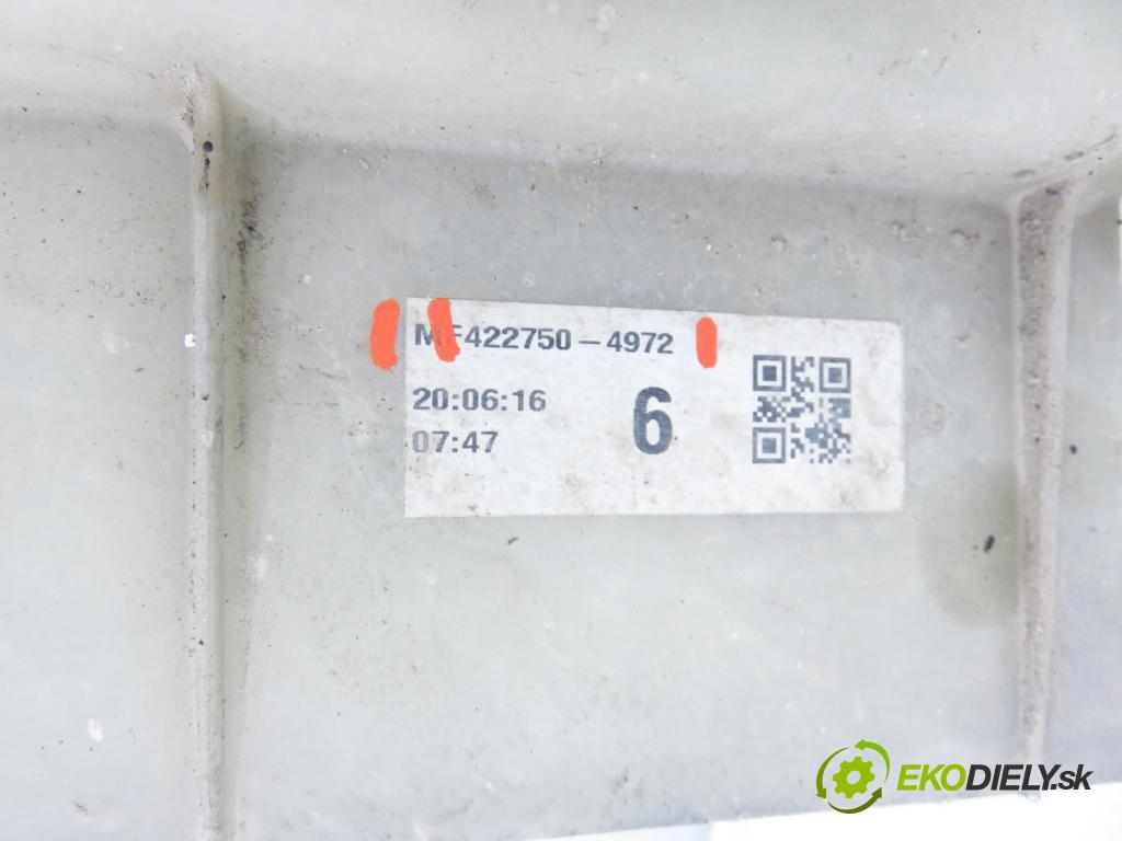 TOYOTA YARIS (_P13_) HB 2016 51,00 1.0 (KSP130_) 69 - 1KR-FE 998,00 Ventilátor chladič klíma/voda 1680008270 ; 4227504972