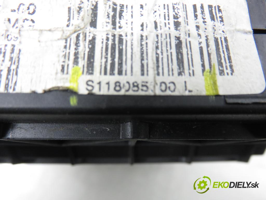 CITROEN C3 I (FC_) HB 2005 50,00 1.4 HDi - 8HZ (DV4TD) 1398,00 MODUL BSI S118085200L ; 9653667380