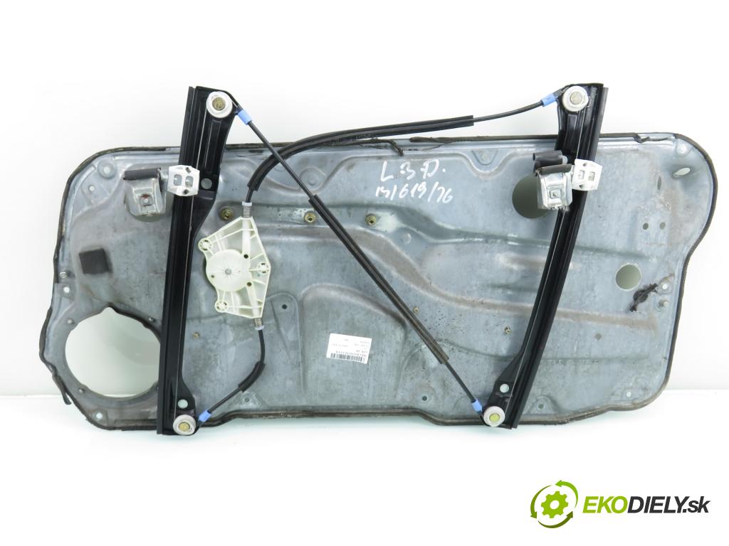 VW GOLF IV (1J1) HB 2003 74,00 1.9 TDI PD 101 - AXR 1896,00 Mechanizmus okien 3D 1J3837729AE ; 1C1959801A