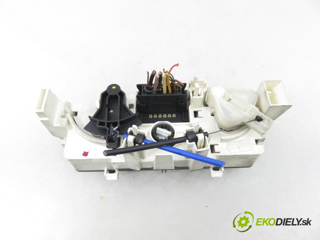 CITROEN C3 I (FC_) HB 2005 50,00 1.4 HDi - 8HZ (DV4TD) 1398,00 Panel kúrenia KLIMATIZACE: F664478N
